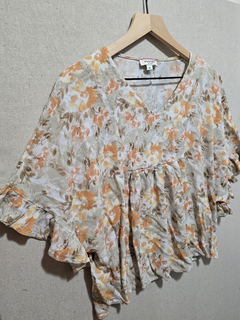ANDRÉE by Unit Floral Boho Blouse Small Rayon Babydoll Top Ruffle Sleeve Peasant - Picture 3 of 9